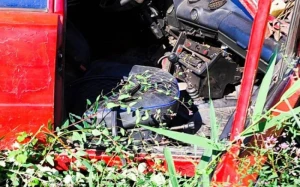 Göyçayda maşın aşdı - Yaralılar var