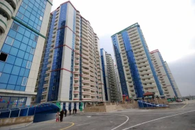 SON DƏQİQƏ: Bakıda çoxmərtəbəli yaşayış binasının lifti qırıldı - Yaralılar var