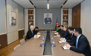 Ceyhun Bayramov İƏT-in Baş katibi ilə görüşdü