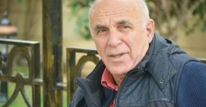 \"Həkimlər qadağa qoysa da, fanatına görə səhnəyə çıxıb\"