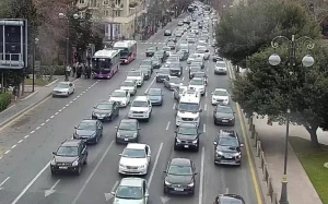 Bakıda bəzi yollarda sıxlıq var - SİYAHI