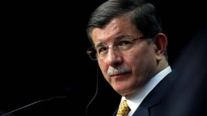 Davudoğlu da komandası ilə seçkini müzakirə edəcək