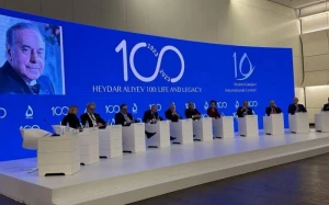 “Heydər Əliyevin dünyanın siyasi liderləri arasında xüsusi çəkisi olub” - Albaniya Prezidenti