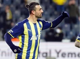 \"Fənərbağça\" topa görə futbolçusunu cərimələdi - FOTO
