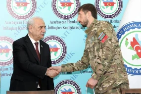 AHİK-də “Qəhrəman təhsil işçiləri” kitabının təqdimatı oldu - FOTOLAR