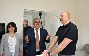 Prezidentlə kənd sakini arasında maraqlı dialoq: “İndi bizdən qorxurlar” - VİDEO