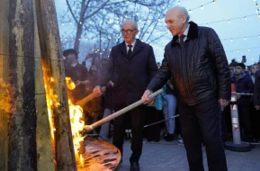 İçərişəhərdə təntənəli bayram tonqalı qalandı - FOTOLAR