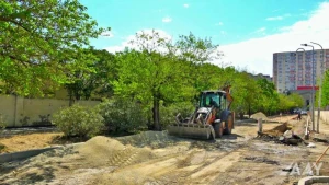 Paytaxtın bu küçəsi təmir olunur - FOTOLAR