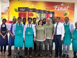 Azad İstehlakçılar Birliyinin sədri Şri-Lankada “Final” çay fabrikini ziyarət etdi - FOTOLAR