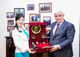 Kamal Abdulla Yaponiyanın XİN rəhbərinin müavini ilə görüşüb - FOTO