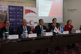 Qızıl Xaç və Qızıl Aypara Cəmiyyəti Heydər Əliyevin 100-cü ildönümünə həsr olunmuş tədbir keçirdi - FOTOLAR