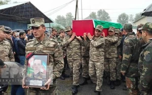 Şəhid Məhəmməd Qarayevlə vida mərasimi keçirilir - FOTOLAR