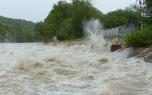 Güclü külək, dolu, daşqın gözlənilir - XƏBƏRDARLIQ