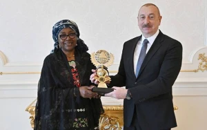 Prezident qəbullar keçirdi - YENİLƏNDİ (FOTOLAR)