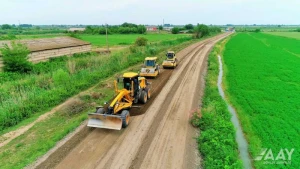 Beyləqanda 7 yaşayış məntəqəsini əhatə edən avtomobil yolunun tikintisi davam edir - VİDEO/FOTO