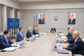 İqtisadi Şuranın növbəti iclası keçirildi