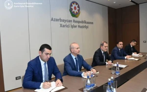 Ceyhun Bayramov ATƏT rəsmisi ilə əsir düşmüş azərbaycanlı hərbçilərin durumunu müzakirə etdi