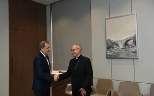 Ceyhun Bayramov arxiyepiskopla danışıqlar apardı