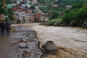 Bir neçə ərazidən sel keçib: Azərbaycanda müşahidə edilən FAKTİKİ HAVA