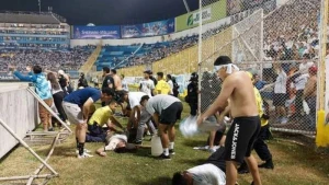 Bu görüntülərdən sonra klub prezidenti saxlanıldı