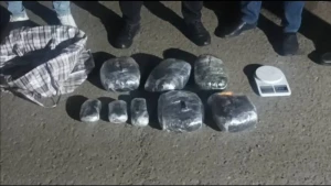 Azərbaycanda saxlanılan avtomobilin yük yerindən narkotik aşkarlandı - FOTO