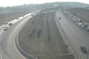 Bakıda qəza tıxaca səbəb oldu - FOTO