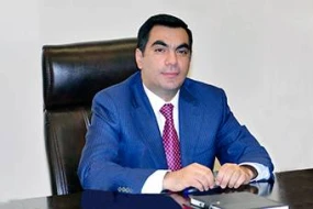 Əmək bazarına uyğunlaşmaq üçün təkcə bilik kifayət etmir - Rektor