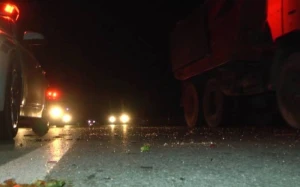 Bakıda sərnişin avtobusu qəzaya düşdü - Xəsarət alan var