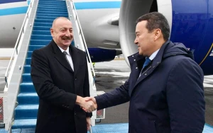 Prezident Qazaxıstandadır - FOTOLAR