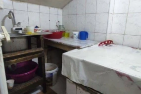 Antisanitar şəraitdə işləyən kafenin fəaliyyəti məhdudlaşdırıldı - FOTO