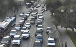 Bakıda bu yolllarda tıxac var - SİYAHI