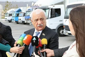 AHİK Zəfər Günü ilə əlaqədar 4200 ailəyə sovqat göndərdi - FOTOLAR