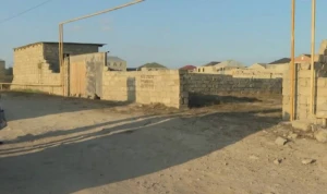 Bakıda eyni torpaq sahəsi bir neçə nəfərə satılıb - VİDEO