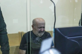 Vəkili Xaçaturyana BƏRAƏT İSTƏDİ