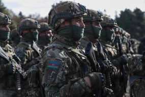 Xankəndidə keçirilən hərbi paraddan MÖHTƏŞƏM GÖRÜNTÜLƏR - VİDEO