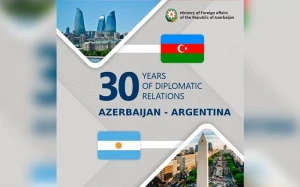 XİN Argentinanı təbrik etdi 