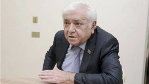 Anam və qardaşımın qəbrini tapa bilmədim - Deputat