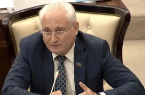 Qanun layihələrini bu kompüterdə açmaqda çətinlik çəkirəm - Deputat