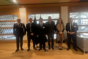 Hikmət Hacıyev Simon Mordue ilə danışıqlar apardı