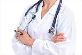 Bakıda bu tanınmış həkimin rəhbər vəzifə tutması qadağan edildi