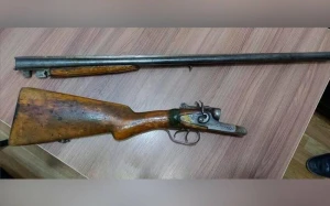 Siyəzən sakini silahını könüllü olaraq polisə verdi