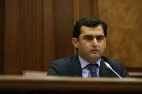 \"Ermənistan Azərbaycanla danışıqlara hazırdı\" - Akop Arşakyan