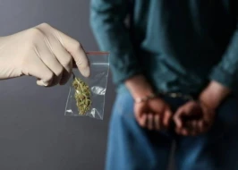 Narkotiklərlə bağlı qanuna dəyişiklik edildi