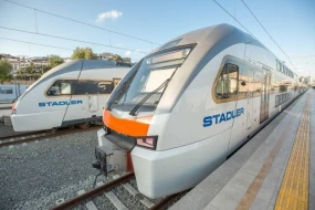 Sumqayıt-Bakı qatarı reysə çıxmadı - Sərnişinlər yolda qaldı