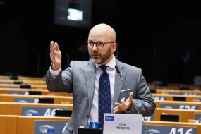 İsveç Avropa İttifaqını tərk edə bilər