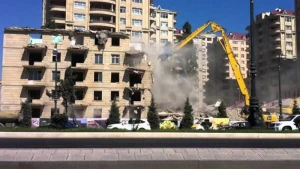 Azərbaycanda bu binaların sökülməsi ilə bağlı qərar verildi