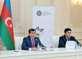 Tələbələr üçün seminar keçirildi - FOTOLAR