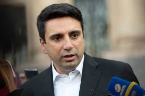 \"Azərbaycanın ərazi bütövlüyünü tam şəkildə müdafiə edirik\" - Erməni spiker