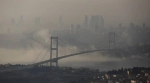 İstanbul boğazı gəmilərin hərəkəti üçün bağlandı