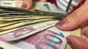 Bakıda orta maaş ölkə üzrə orta göstəricini 27 % üstələyir